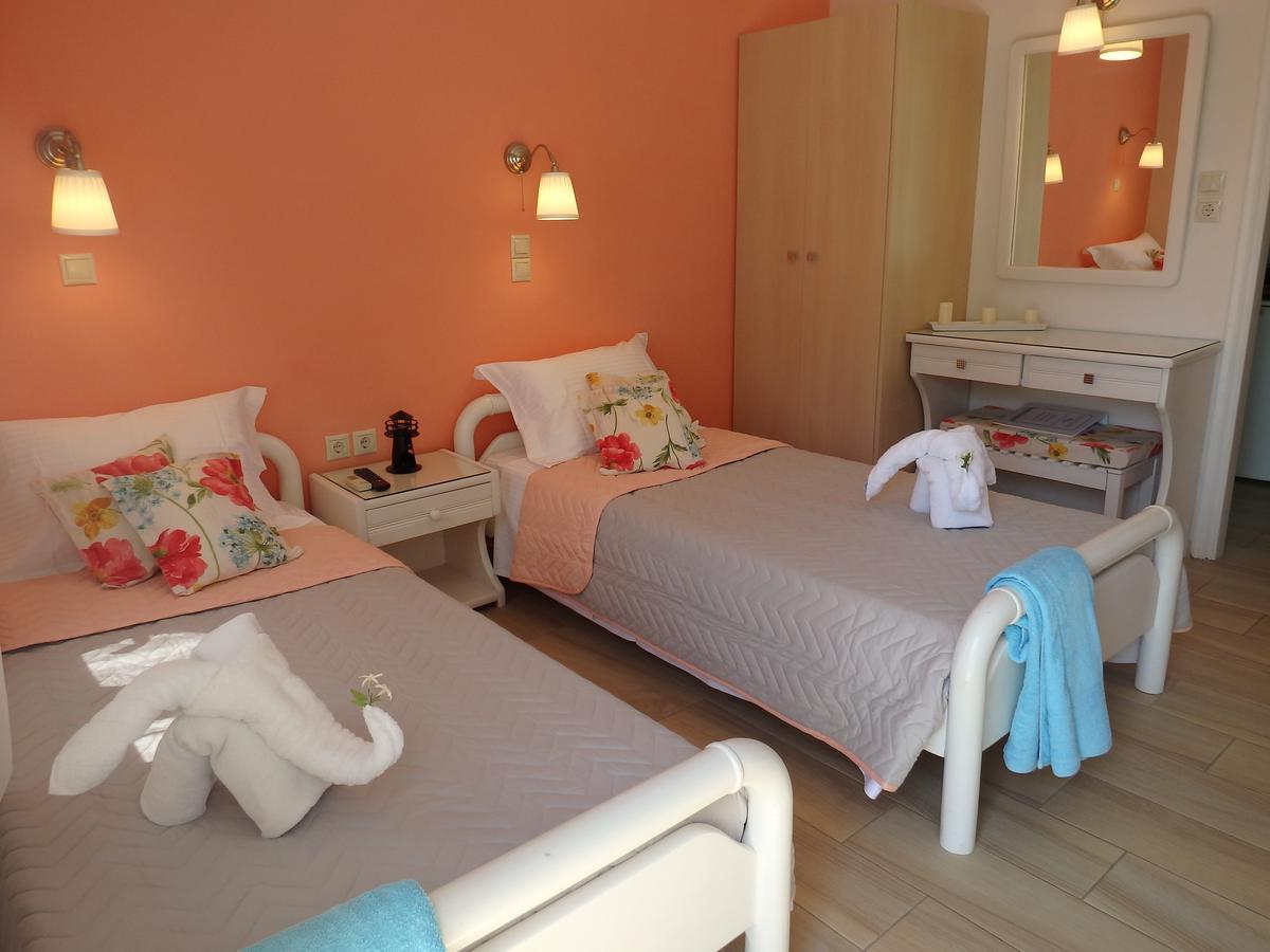 Evizorzia Villas Περίσσα Εξωτερικό φωτογραφία