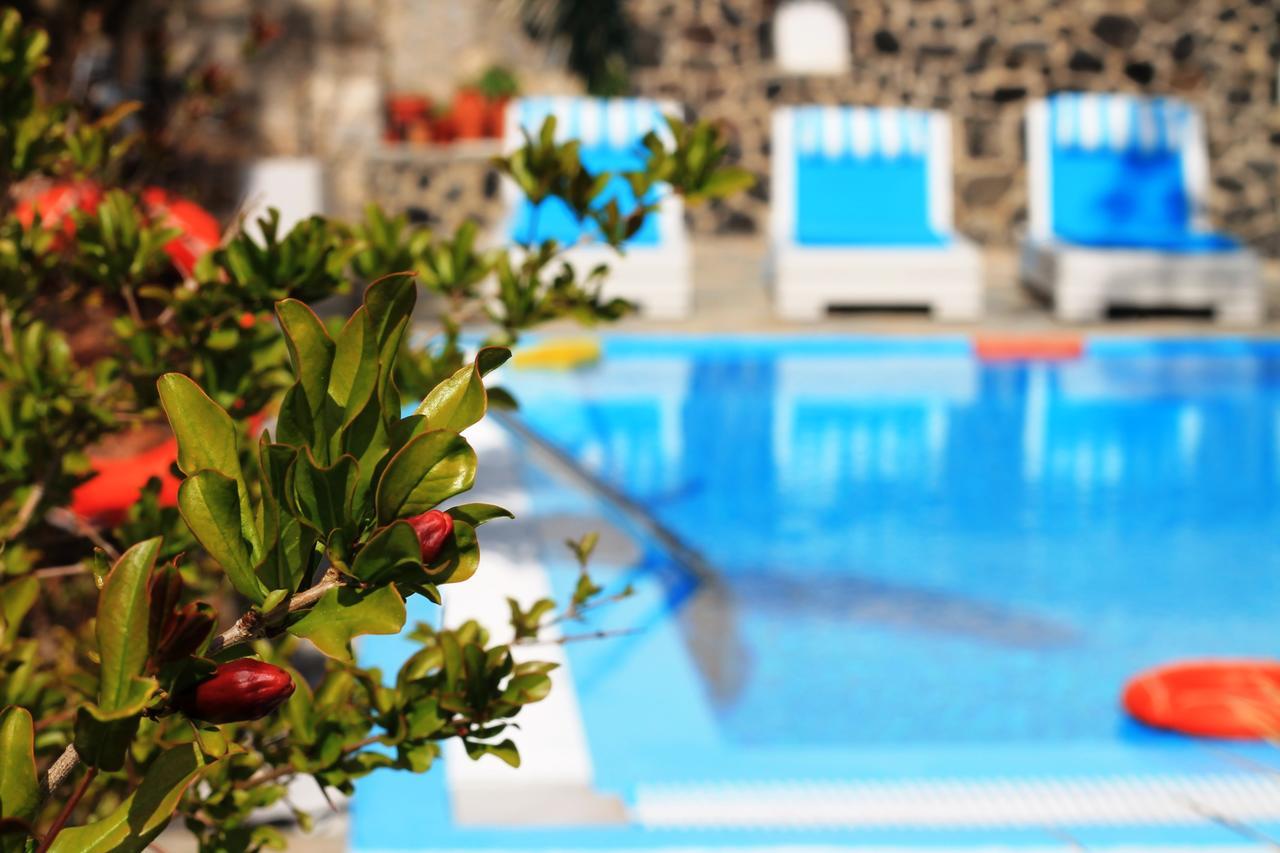 Evizorzia Villas Περίσσα Εξωτερικό φωτογραφία